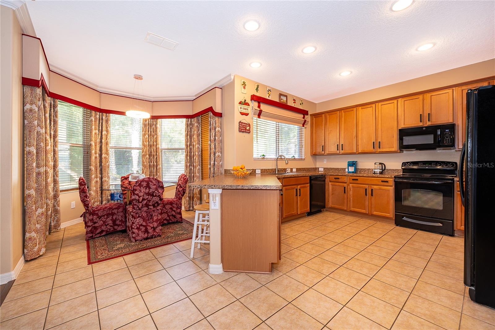 LAKE JESUP WOODS - Residential