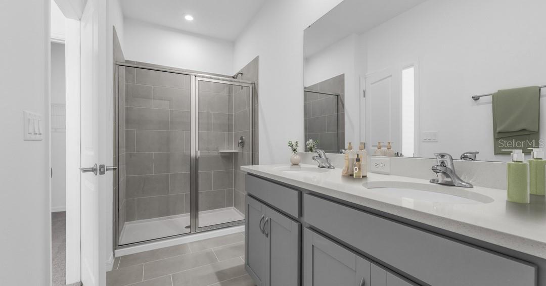 AVALON PARK WEST - Residential