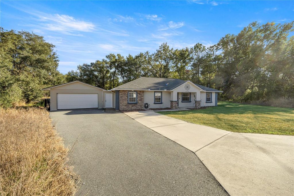 Photo of 6460 Pecan Course, Ocala, FL 34472 (MLS # OM718315)