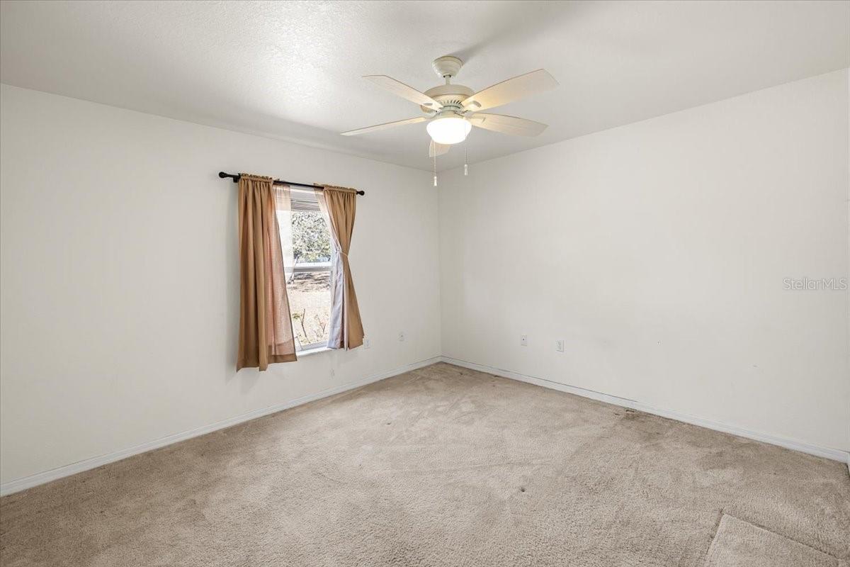 ROYAL HIGHLANDS - Residential