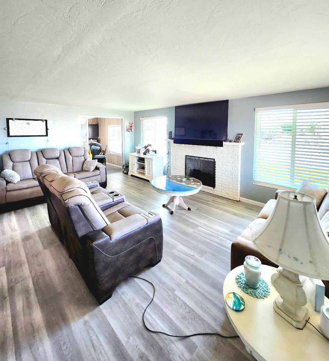 TRAILER ESTATES - Residential