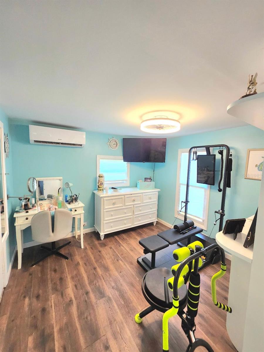 TRAILER ESTATES - Residential