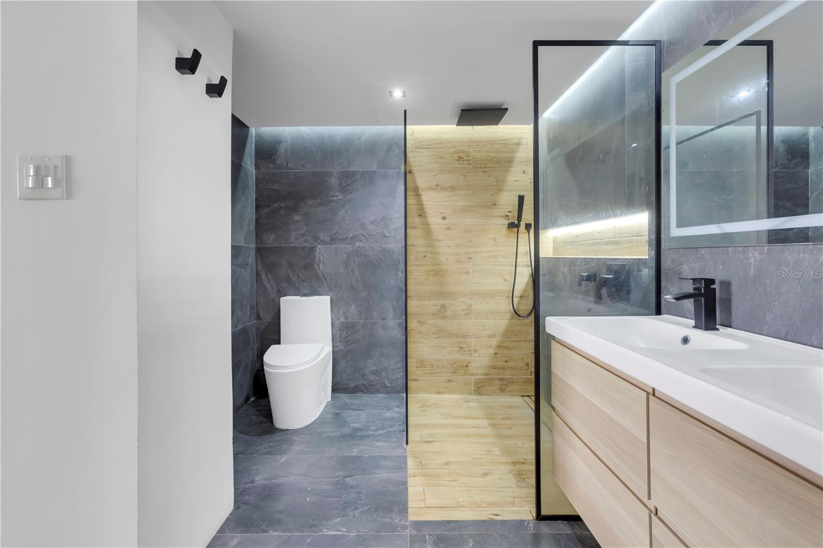PUNTA LAS MARIAS - Residential