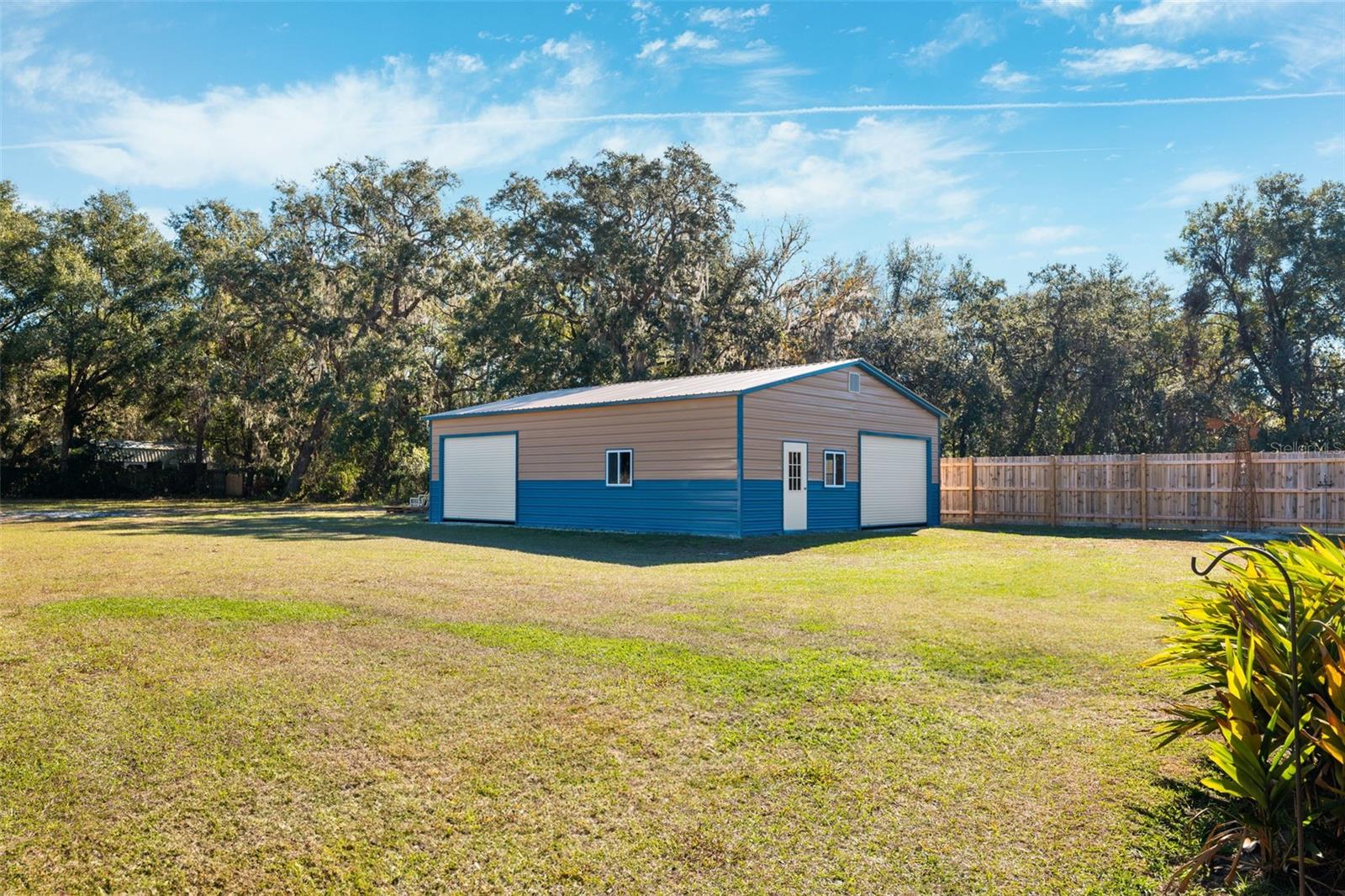 COVE BEND - Residential