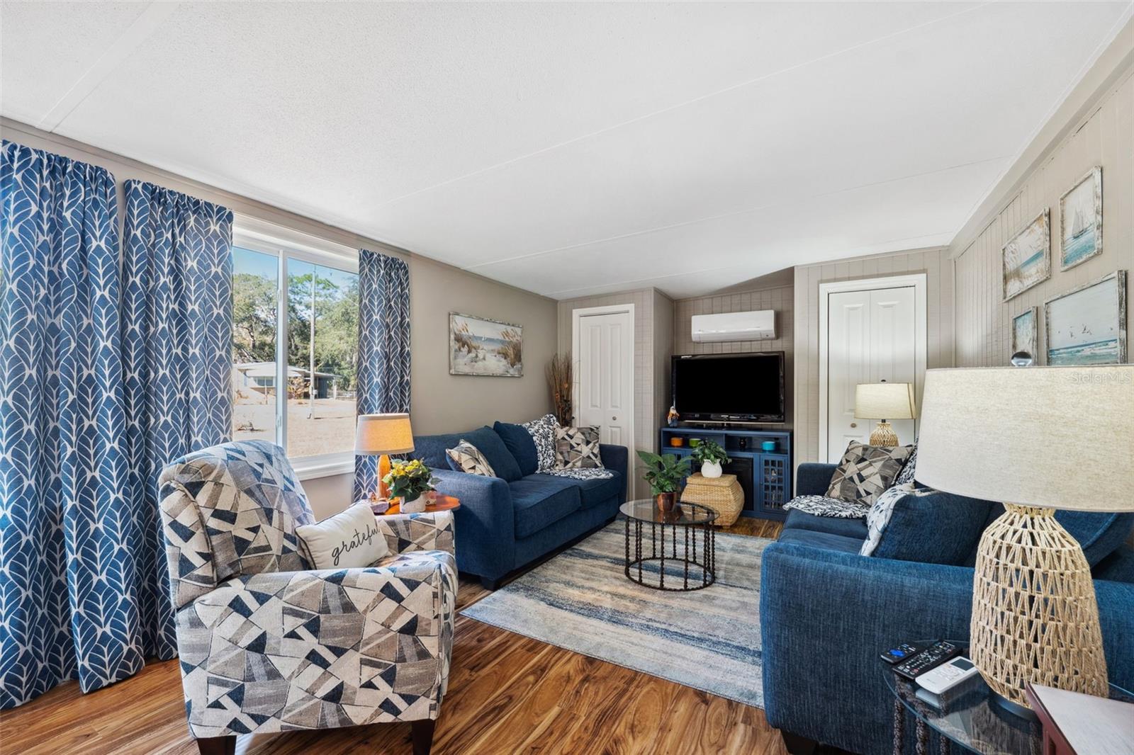 COVE BEND - Residential