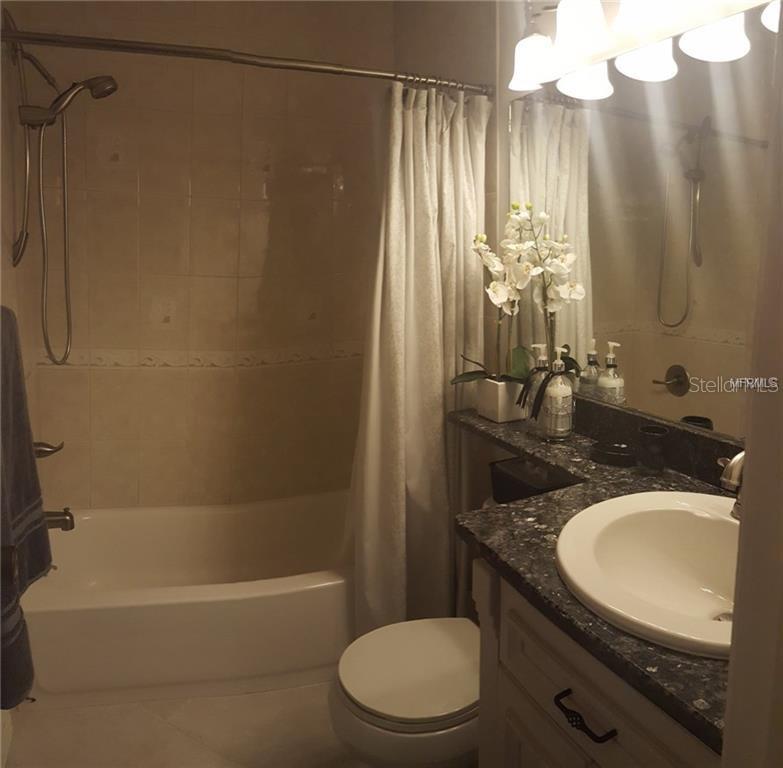 CASTEL DEL MARE - Residential Lease