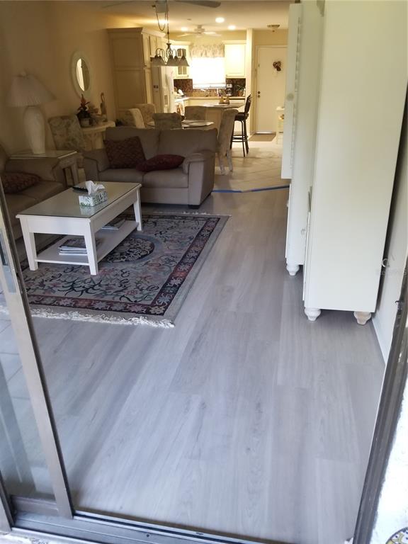 CASTEL DEL MARE - Residential Lease