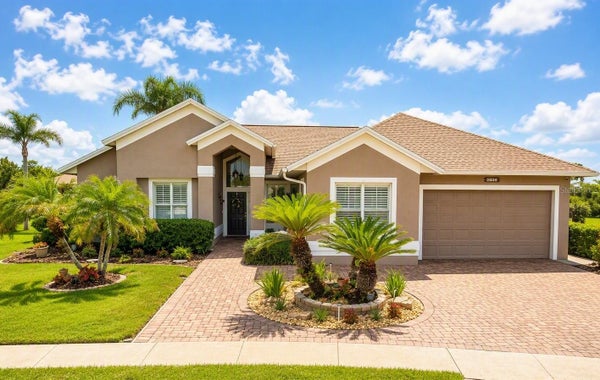 2524 RACCOON RUN LN, ORLANDO, FL 32837 - Image ddebfb96295382cf1a48e96e6b8199d1/2087342224