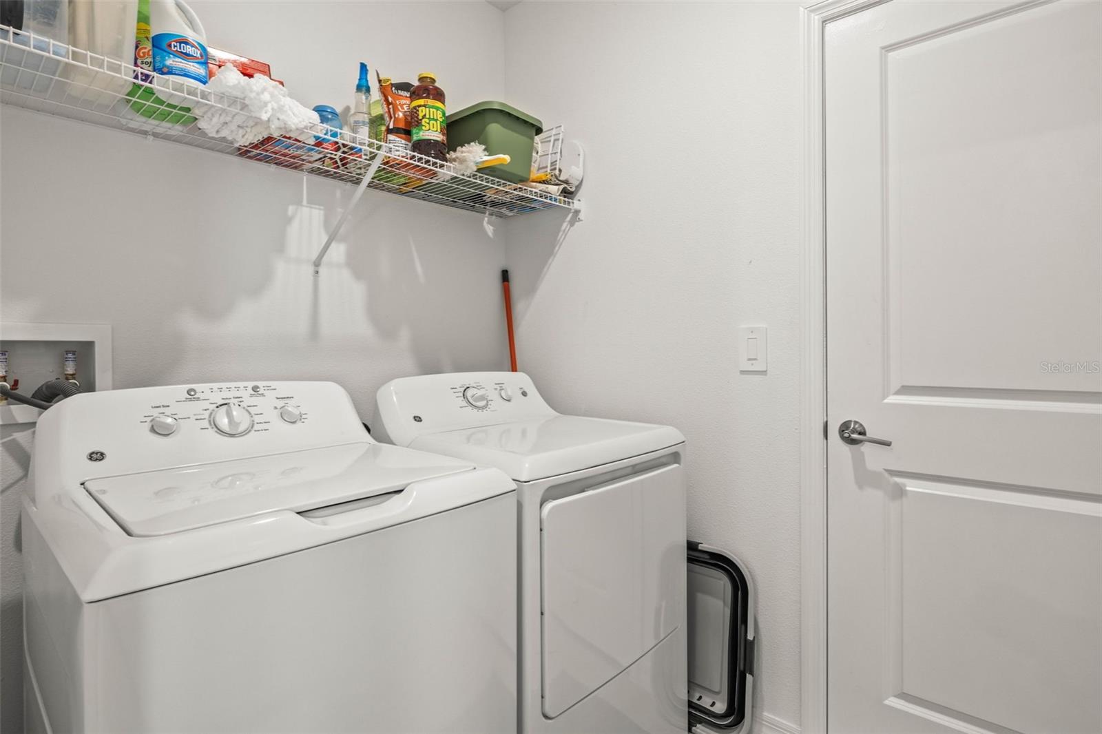 PARK EAST PH 1A - Residential Lease