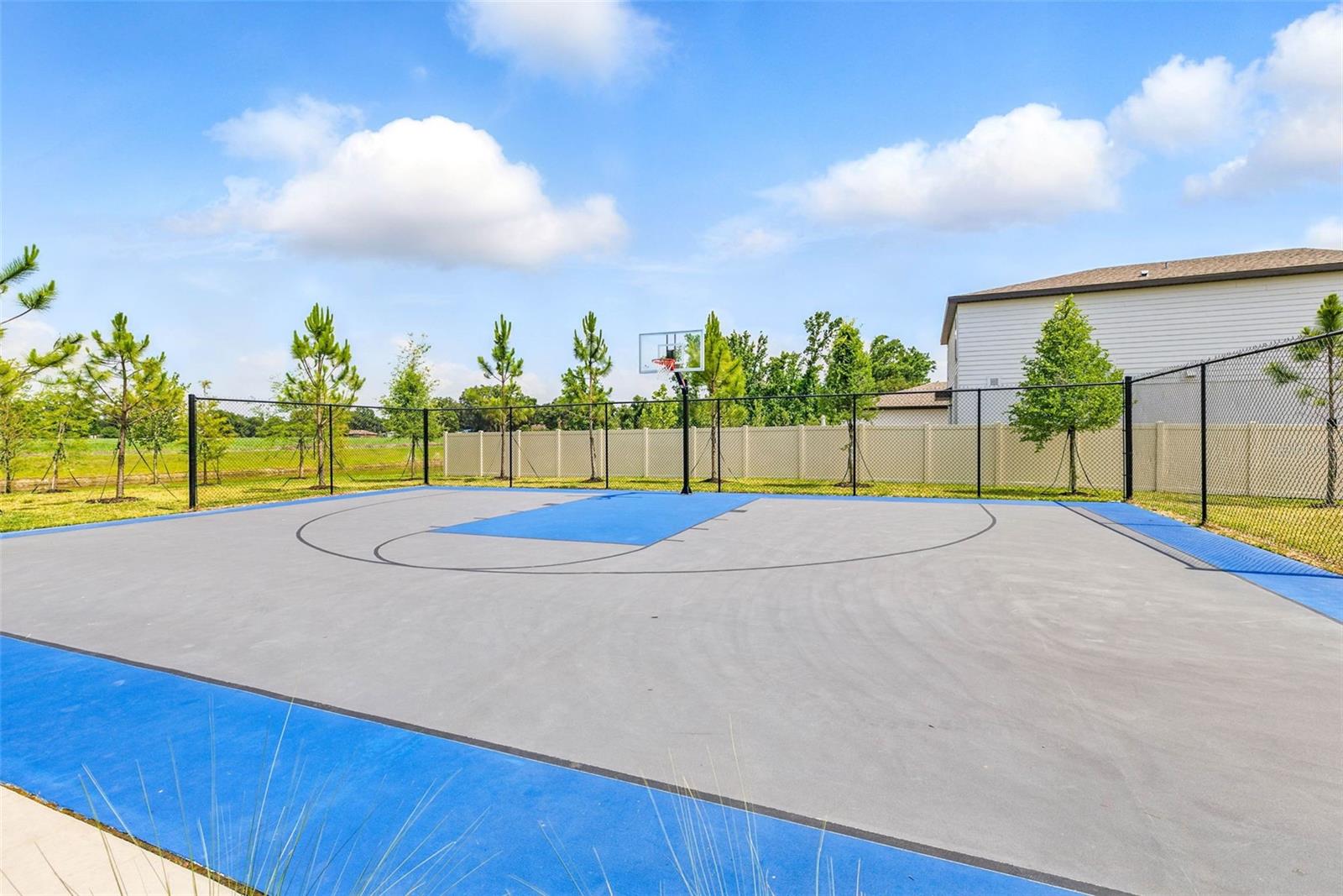 PARK EAST PH 1A - Residential Lease