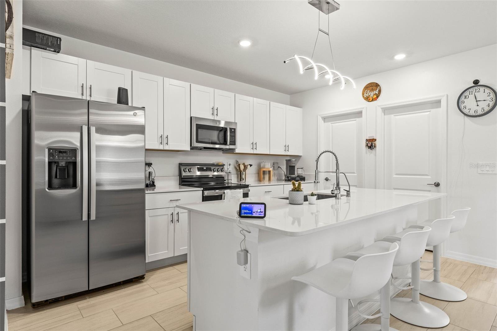 PARK EAST PH 1A - Residential Lease