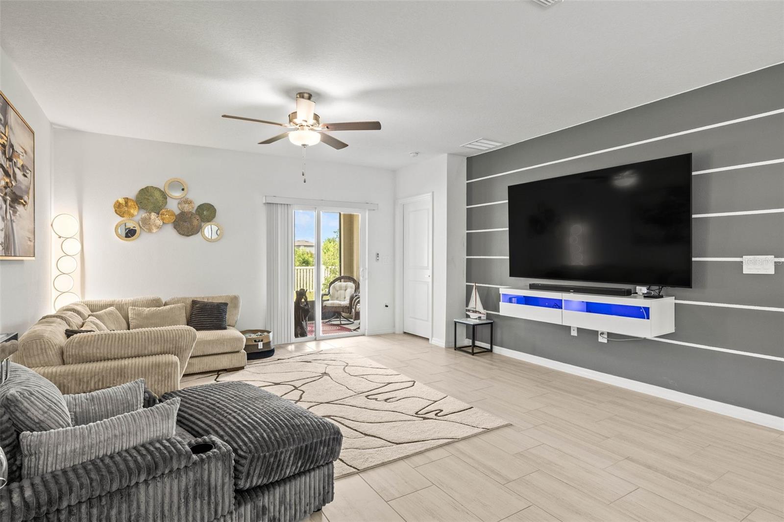 PARK EAST PH 1A - Residential Lease