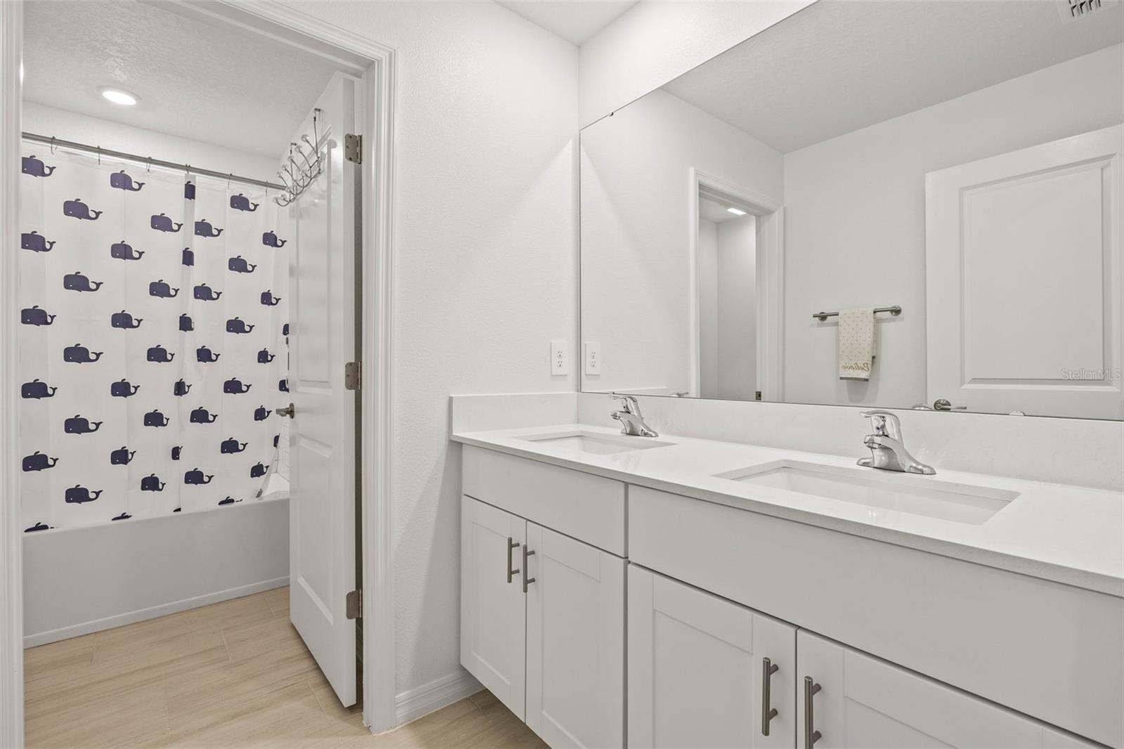 PARK EAST PH 1A - Residential Lease