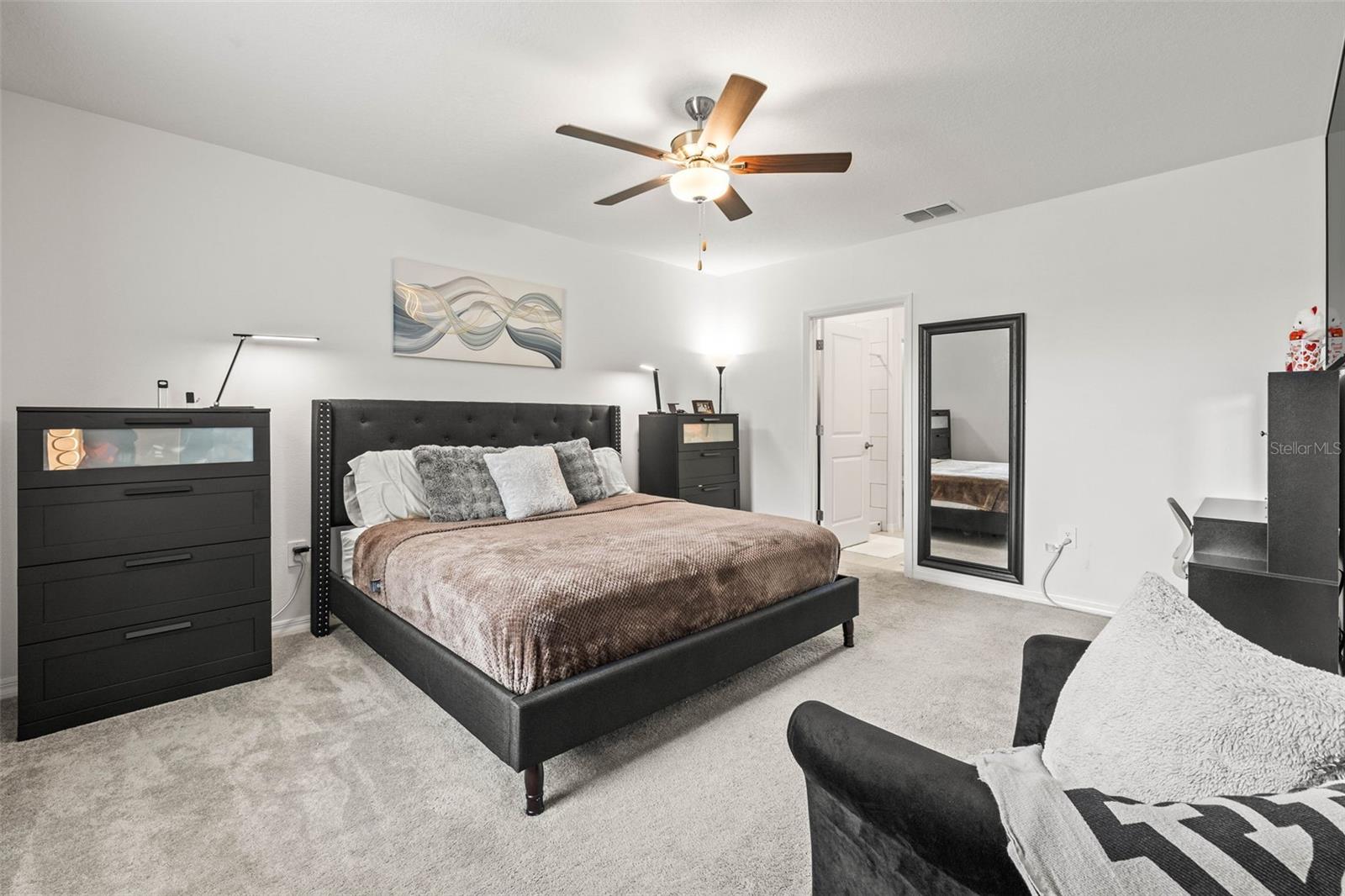 PARK EAST PH 1A - Residential Lease