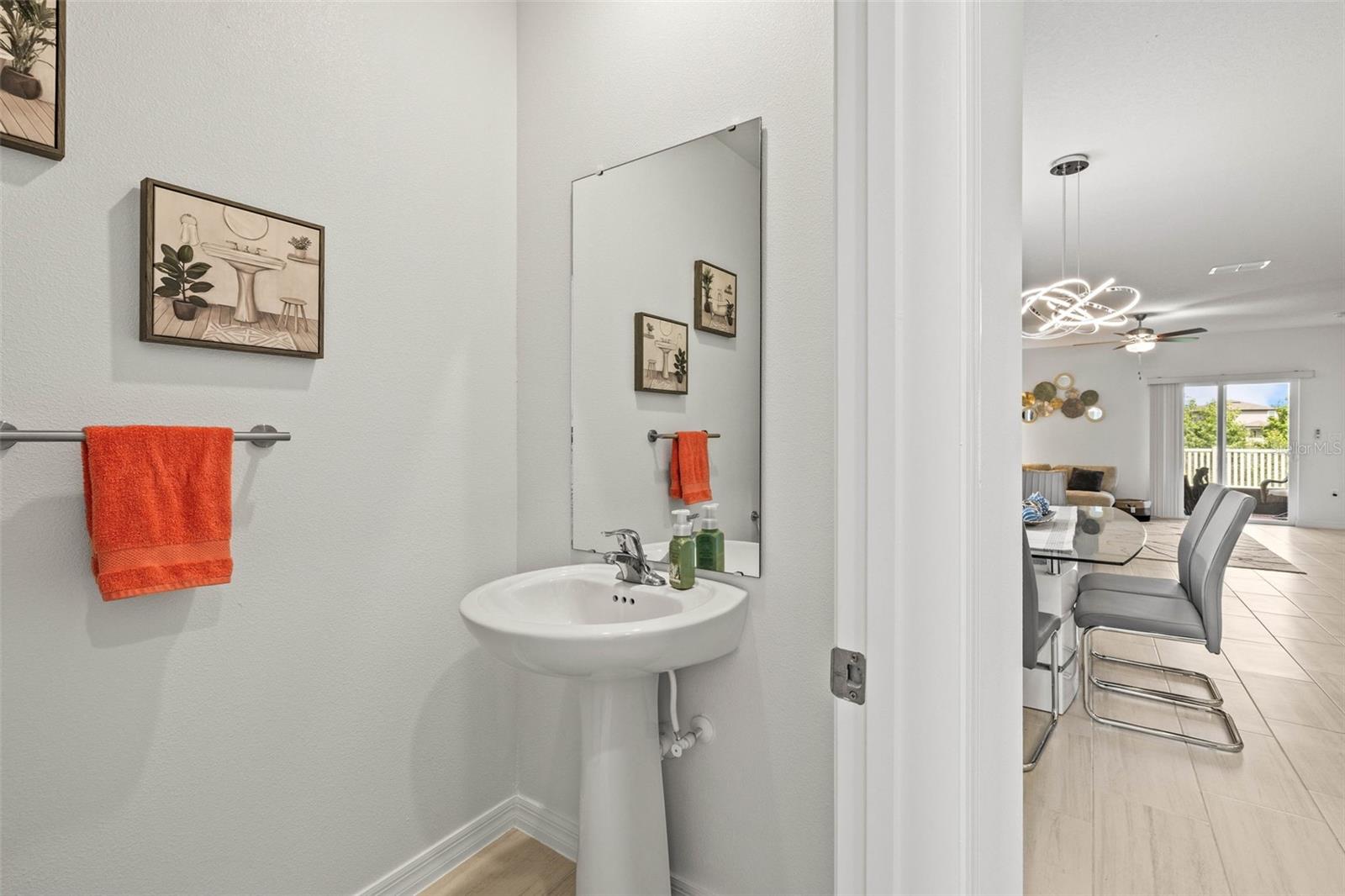 PARK EAST PH 1A - Residential Lease