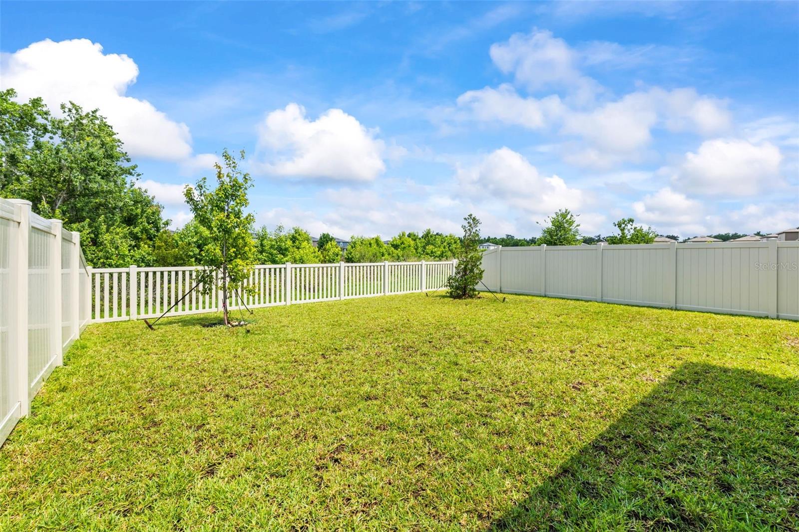 PARK EAST PH 1A - Residential Lease