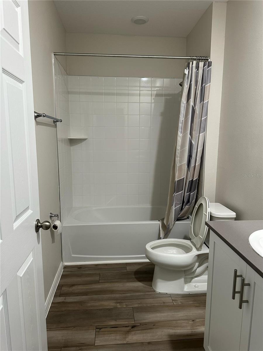 BRADBURY CRK PH I - Residential