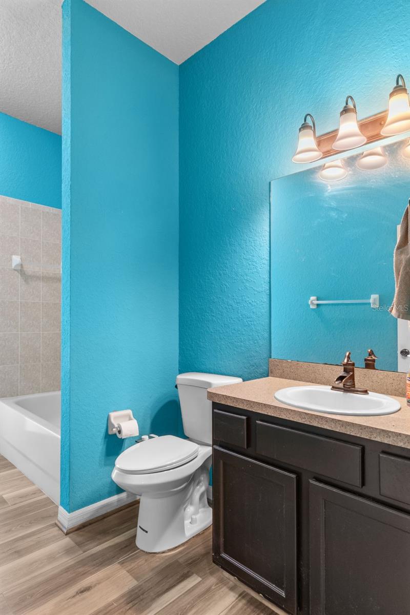 ROYAL HIGHLANDS - Residential