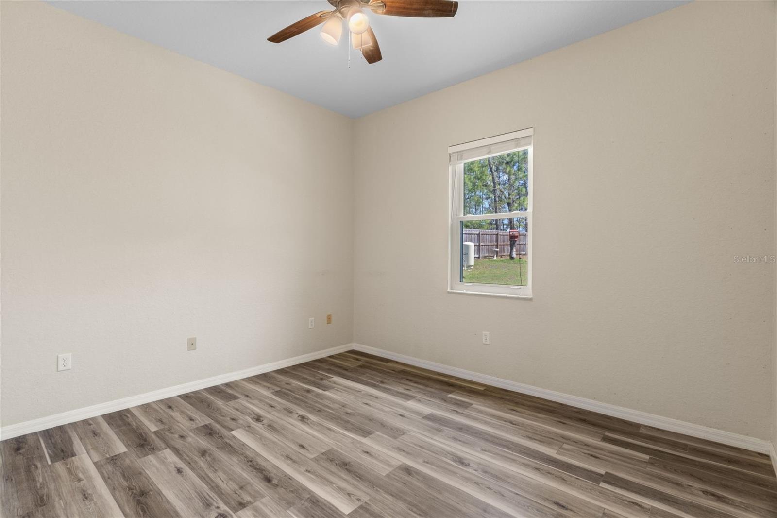 ROYAL HIGHLANDS - Residential