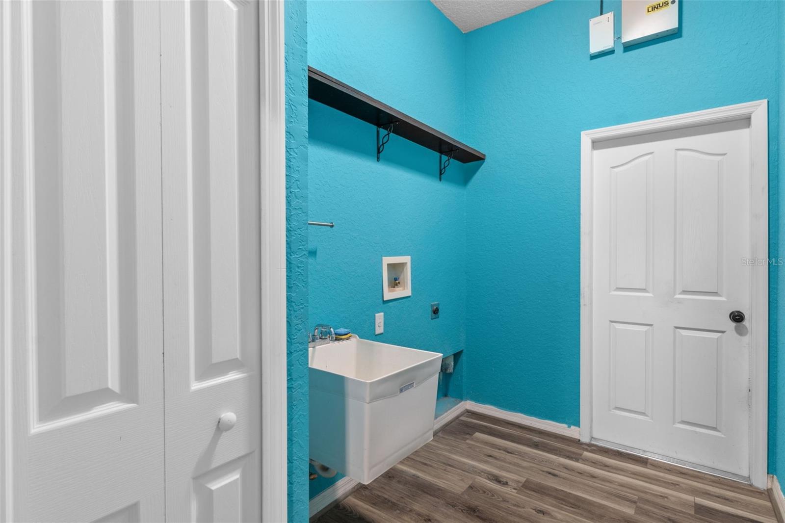 ROYAL HIGHLANDS - Residential