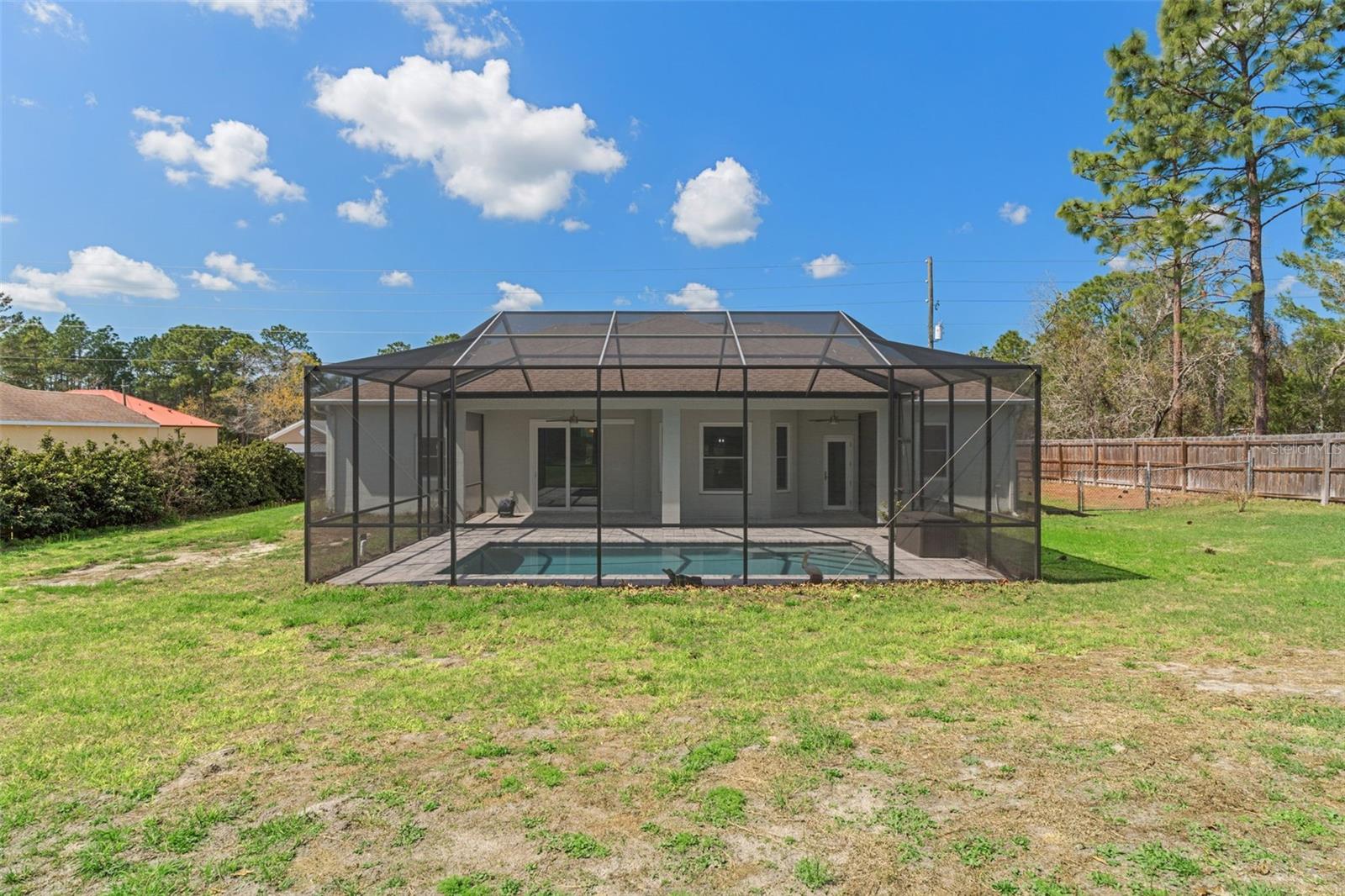 ROYAL HIGHLANDS - Residential