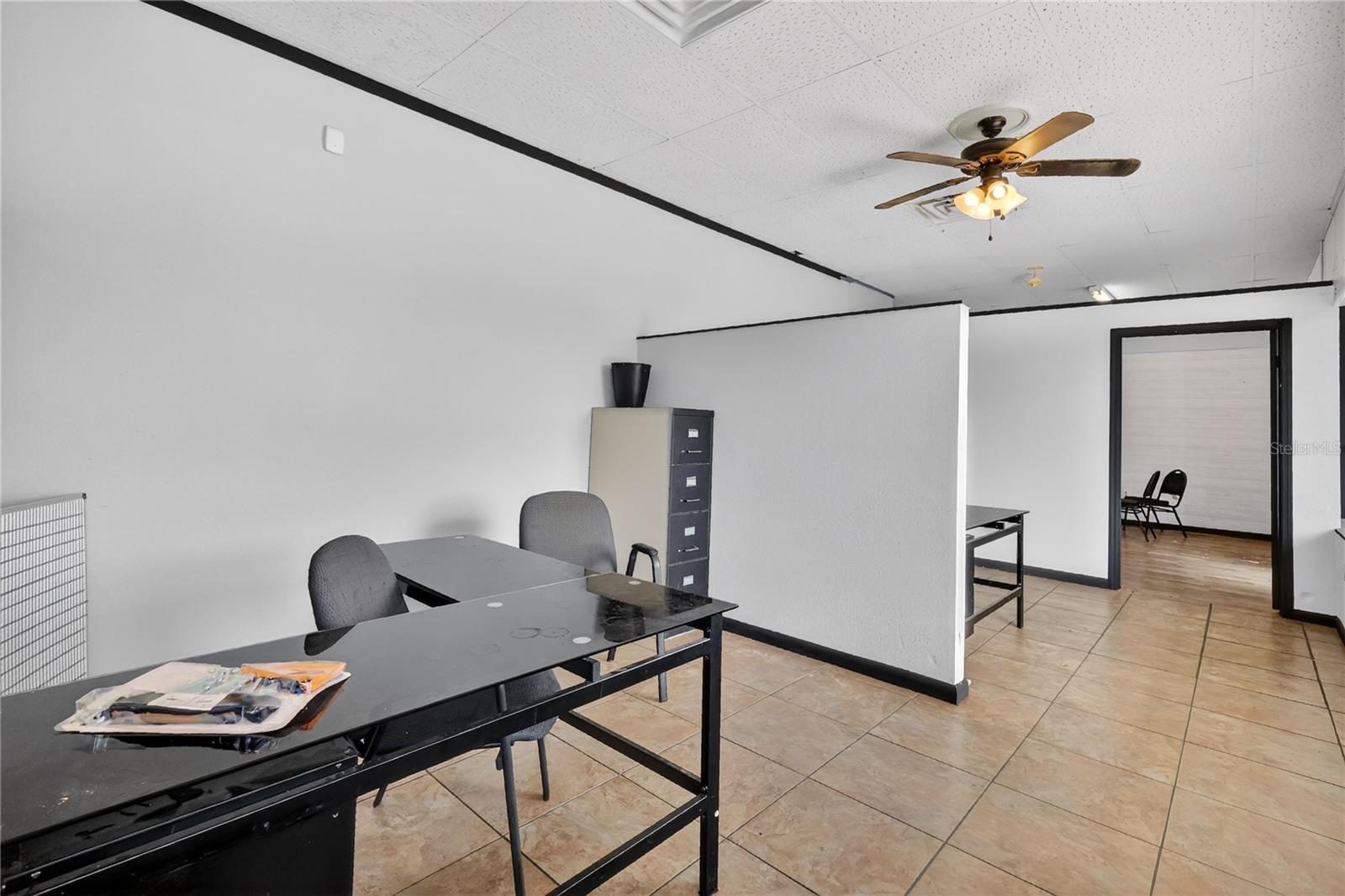 LEESBURG LAKE GRIFFIN PARK - Commercial Sale