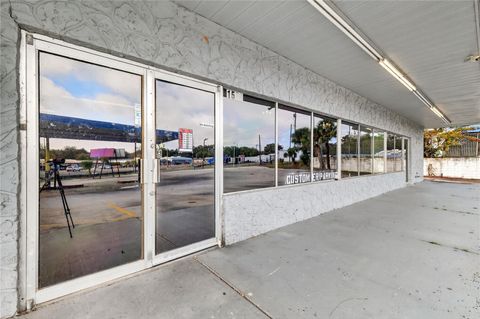 Tiny photo for 1526 Us Highway 441, Leesburg, FL 34748 (MLS # G5105632)