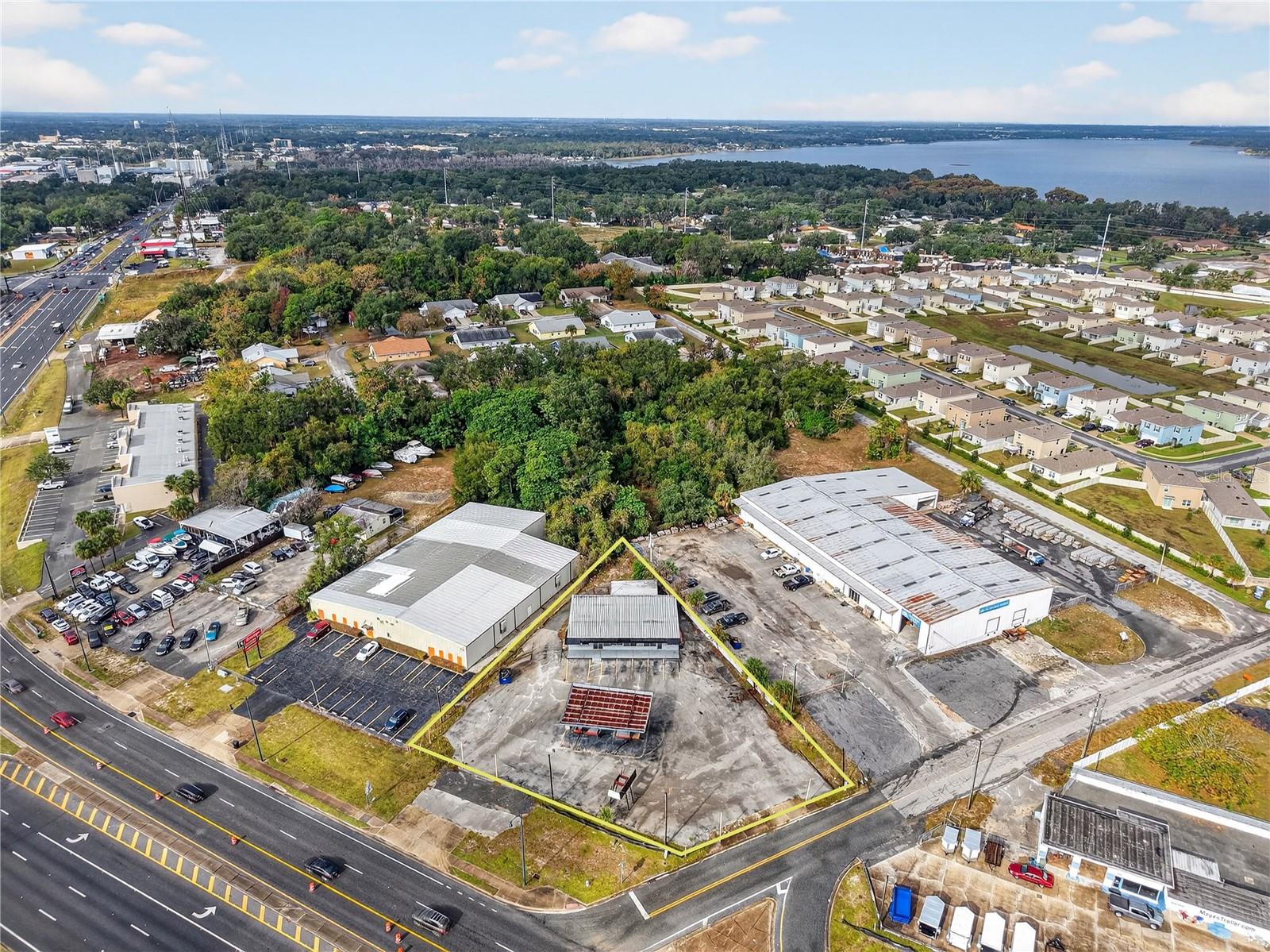 LEESBURG LAKE GRIFFIN PARK - Commercial Sale