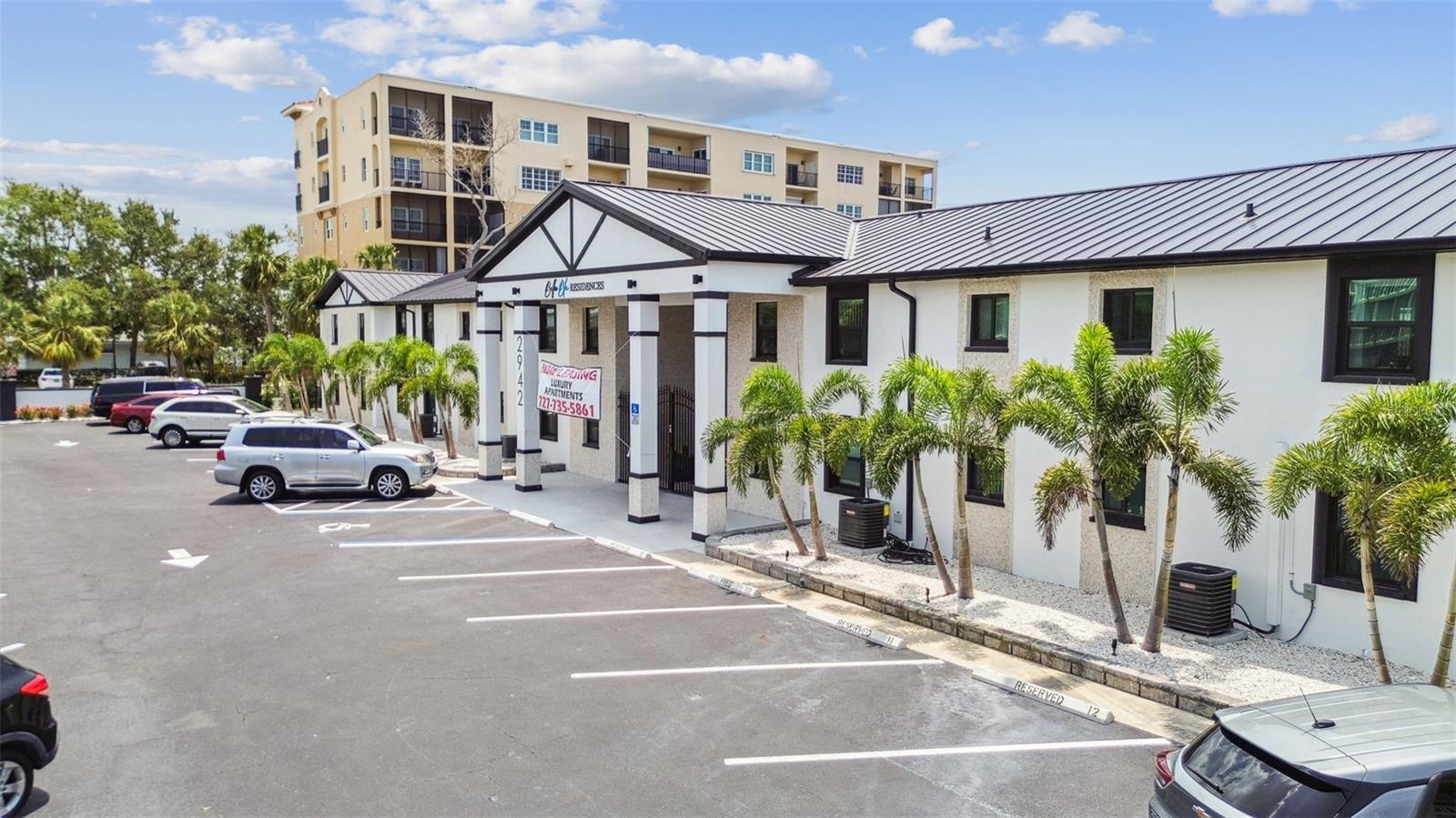 HARBOR BLUFFS SEC 1 - Residential Lease