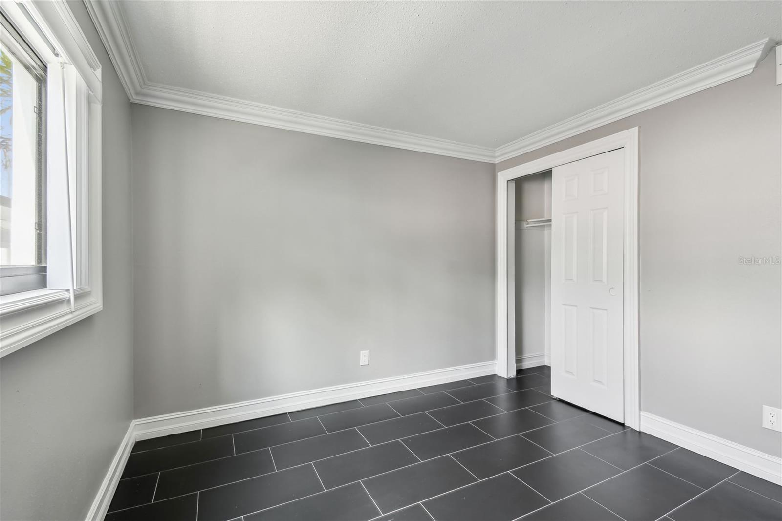 HARBOR BLUFFS SEC 1 - Residential Lease