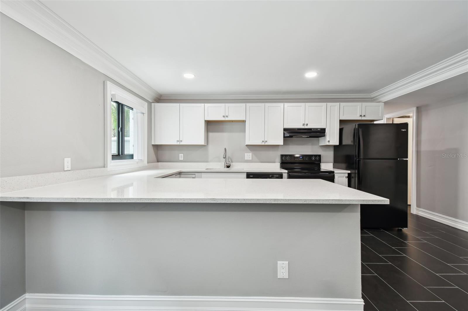 HARBOR BLUFFS SEC 1 - Residential Lease