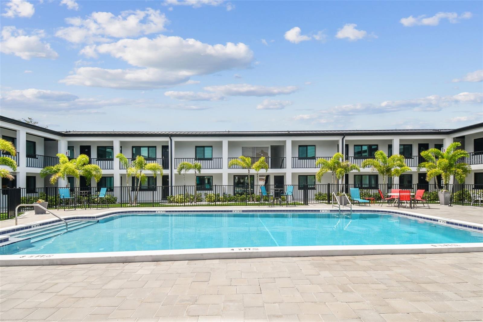 HARBOR BLUFFS SEC 1 - Residential Lease