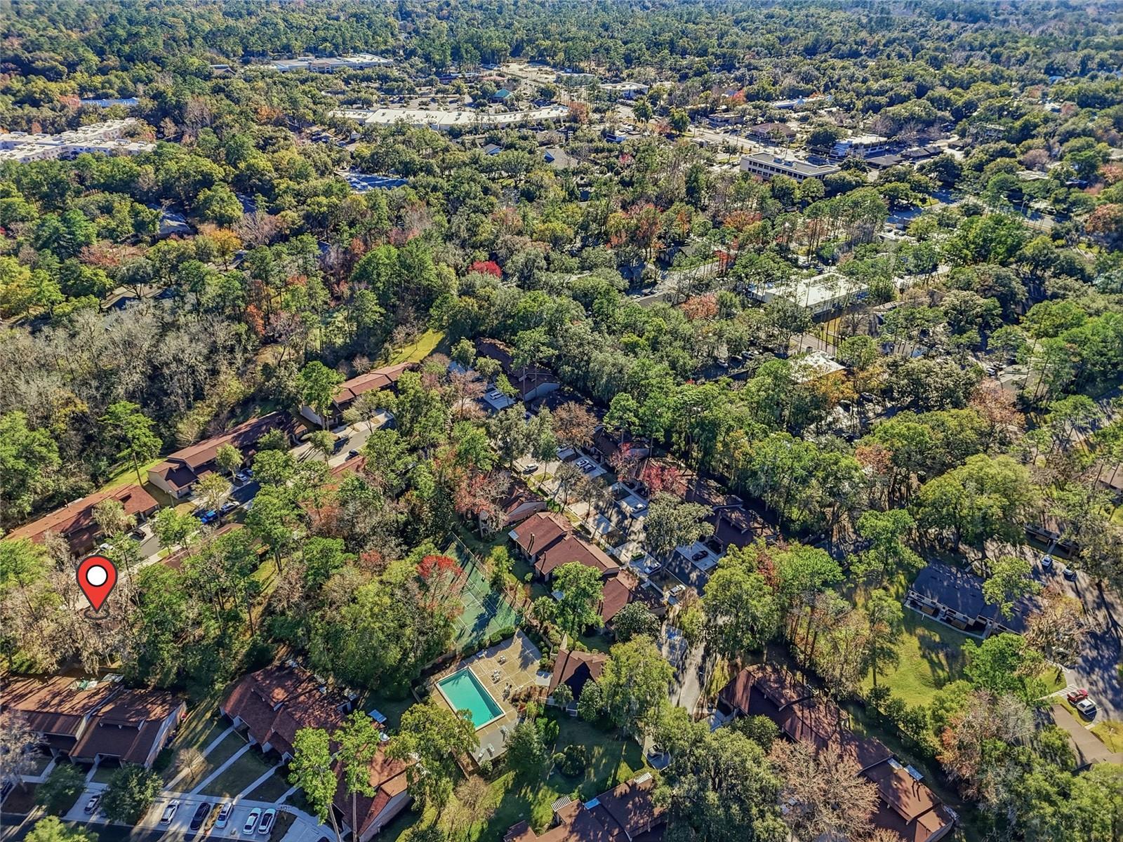 PEBBLE CREEK VILLAS - Residential