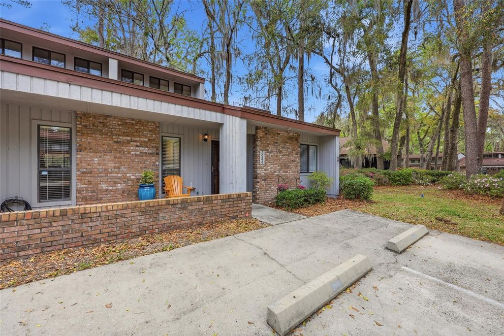 Photo of 3944 NW 27th Lane, Gainesville, FL 32606 (MLS # GC538443)