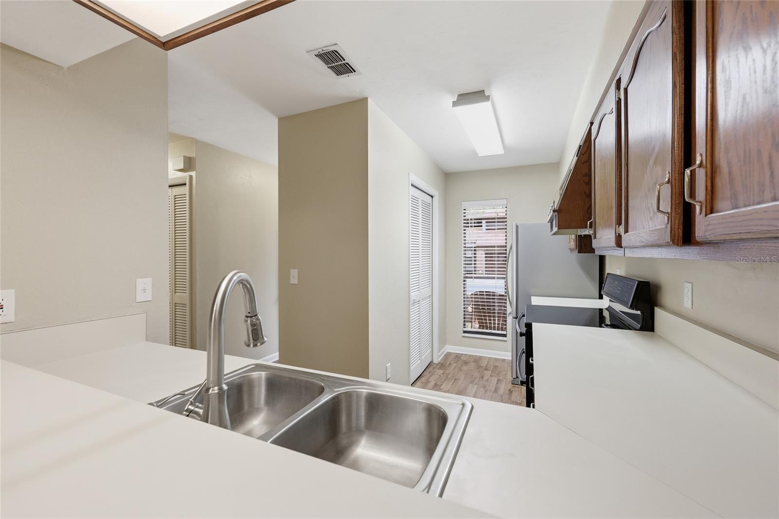 PEBBLE CREEK VILLAS - Residential