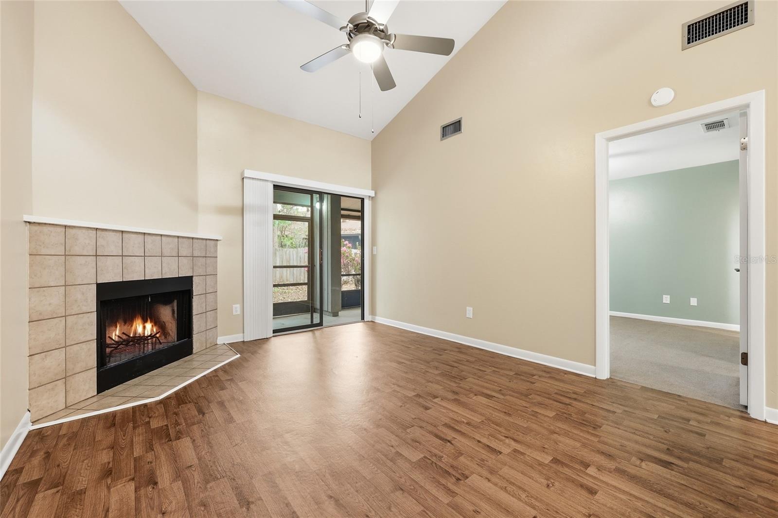 PEBBLE CREEK VILLAS - Residential