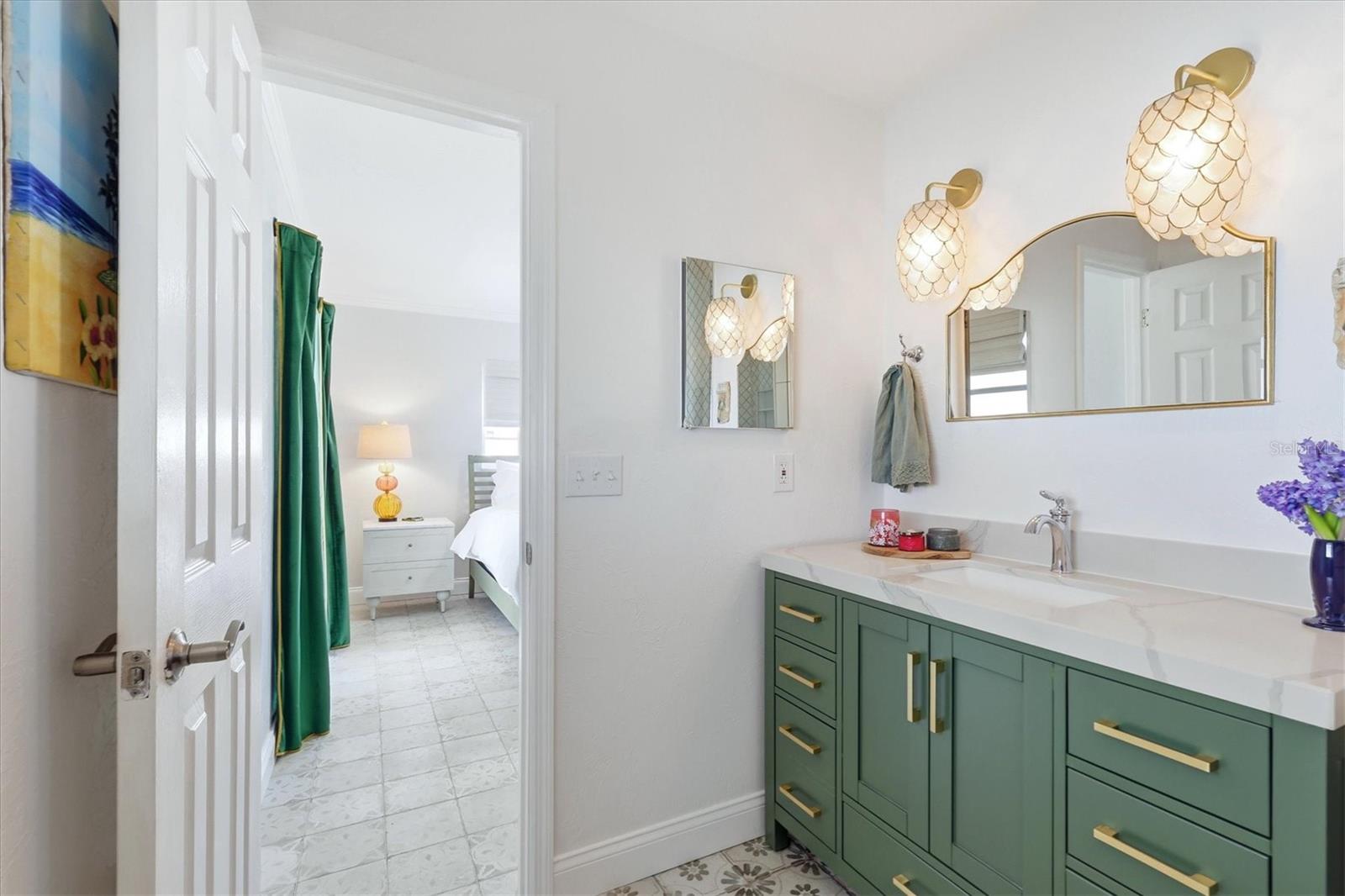 RIDGEWOOD ESTATES 19TH ADD - Residential
