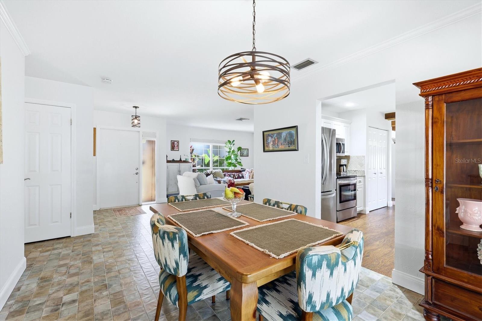 RIDGEWOOD ESTATES 19TH ADD - Residential