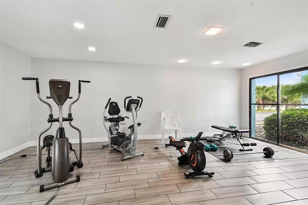 WINDRUSH COVE PH 1 CONDO - Residential Lease