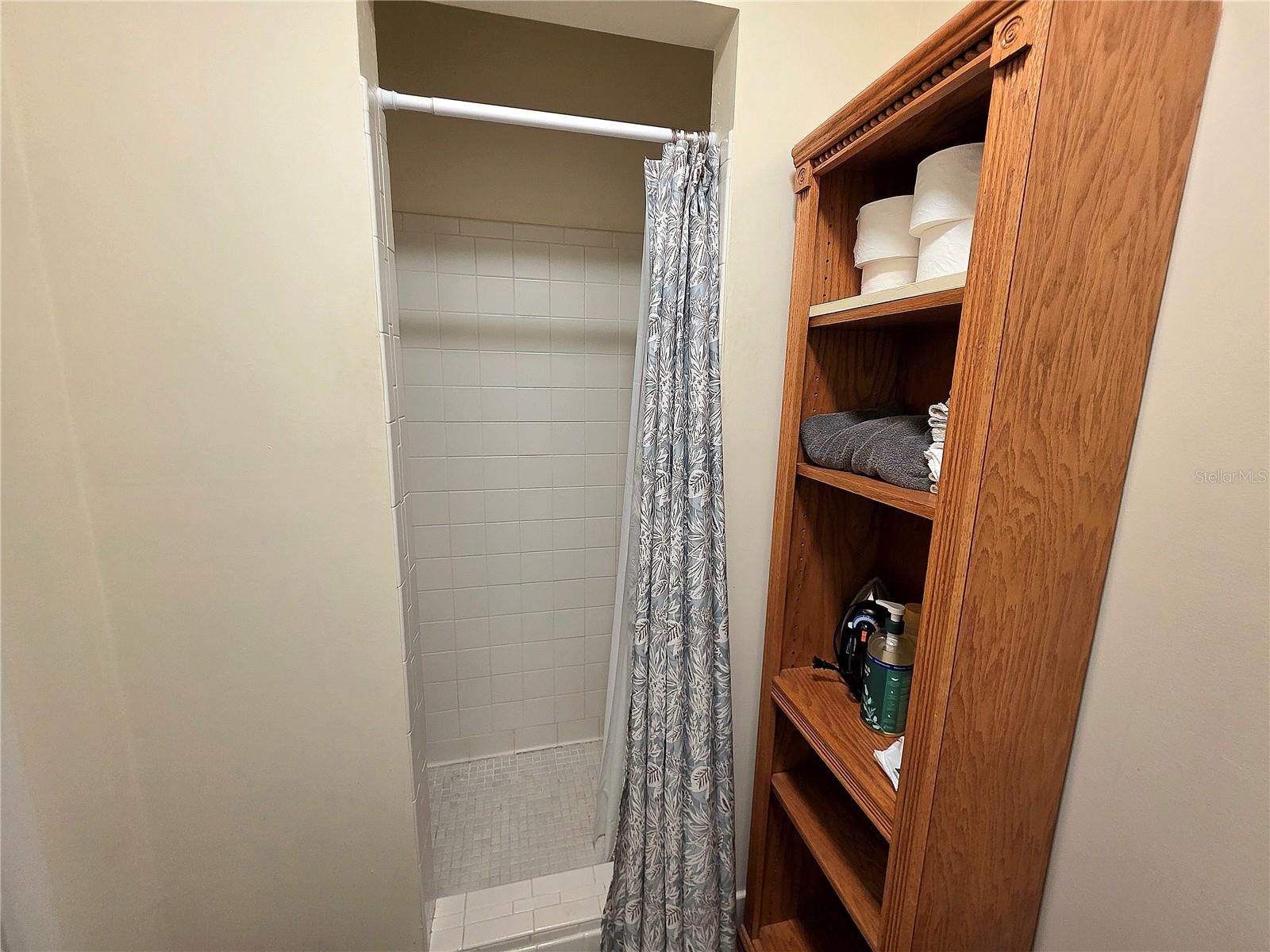 KINGSLAND COUNTRY ESTATE - Residential