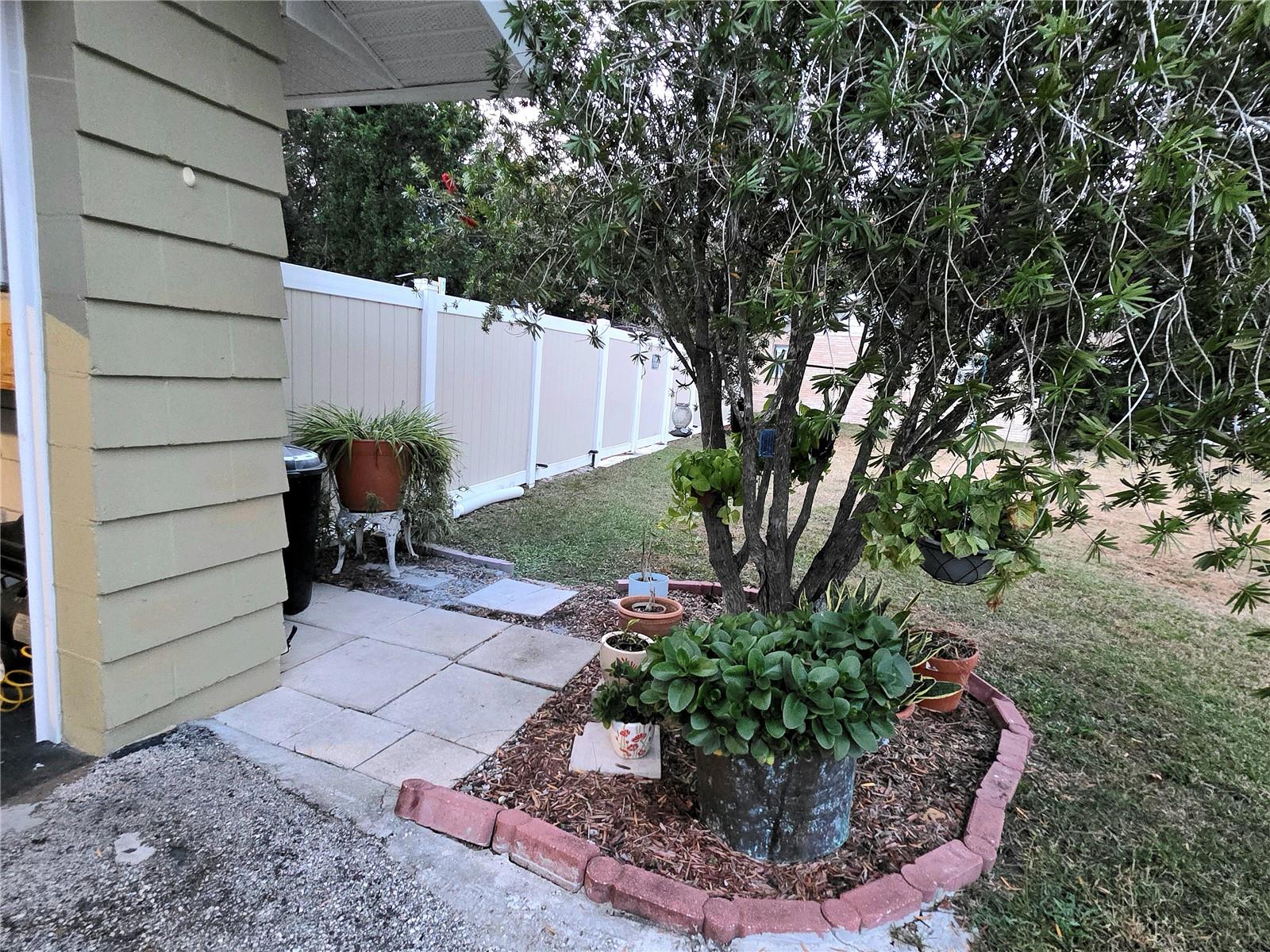 KINGSLAND COUNTRY ESTATE - Residential