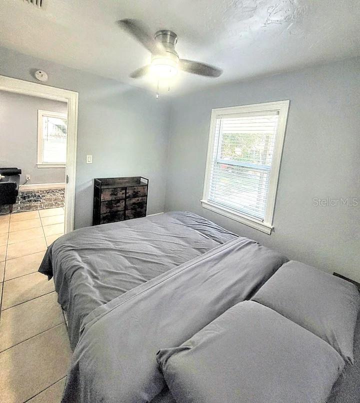 PINECREST PARK - Residential Income