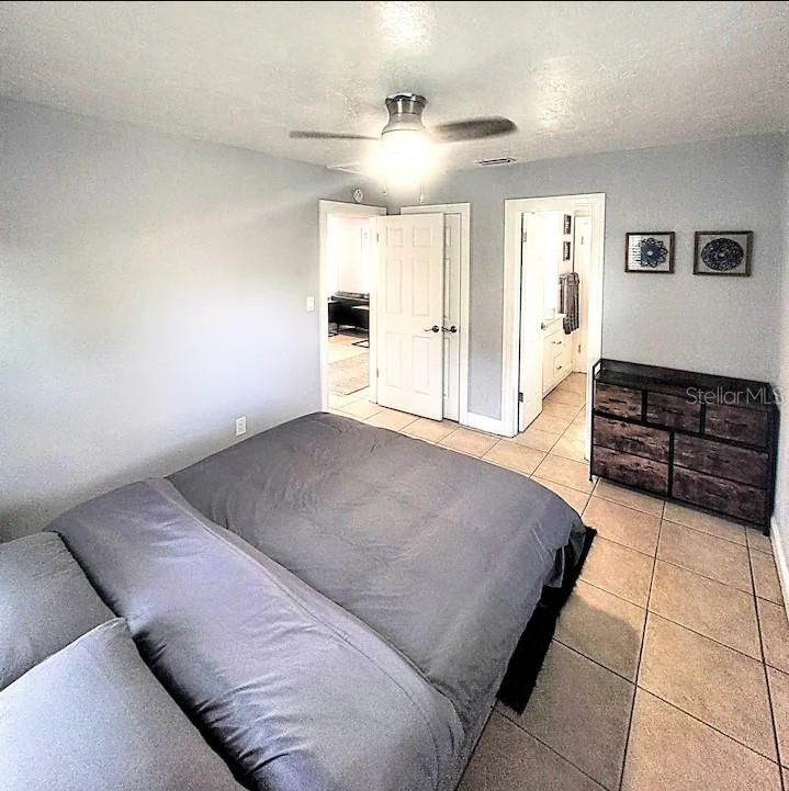 PINECREST PARK - Residential Income