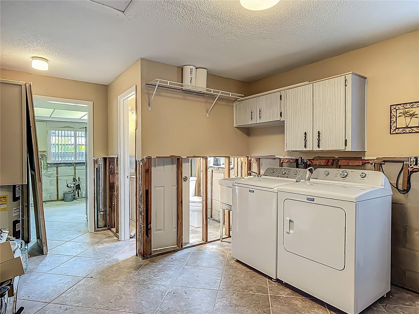 PRETTY SPGS - Residential