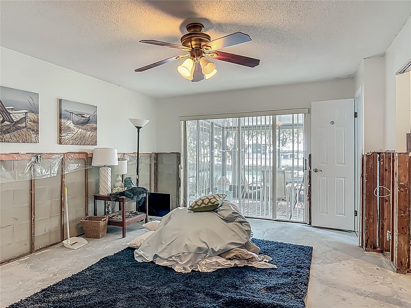 PRETTY SPGS - Residential