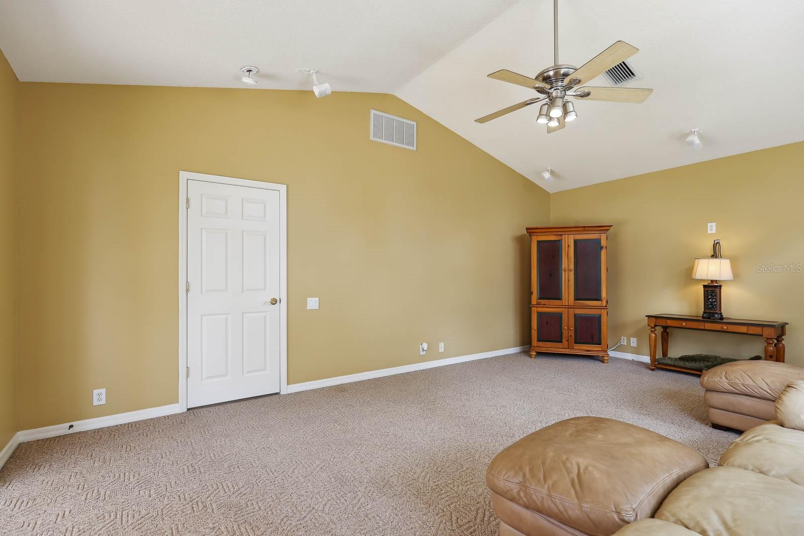 FISH HAWK TRAILS UNIT 6 - Residential