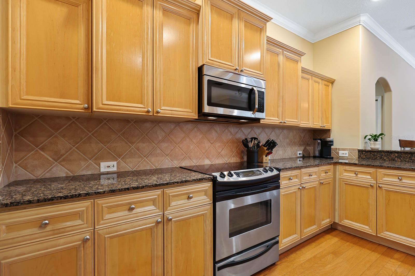 FISH HAWK TRAILS UNIT 6 - Residential