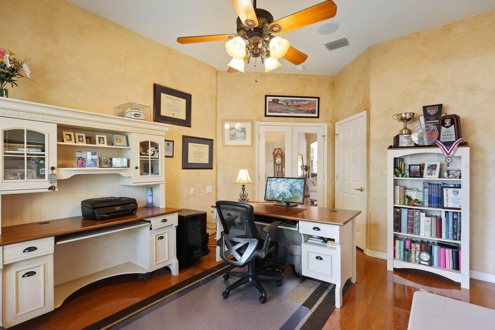 FISH HAWK TRAILS UNIT 6 - Residential