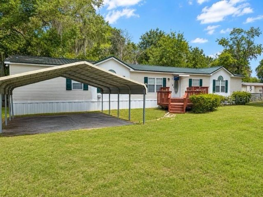 Photo of 13315 NE 30th Court, Anthony, FL 32617 (MLS # O6418482)