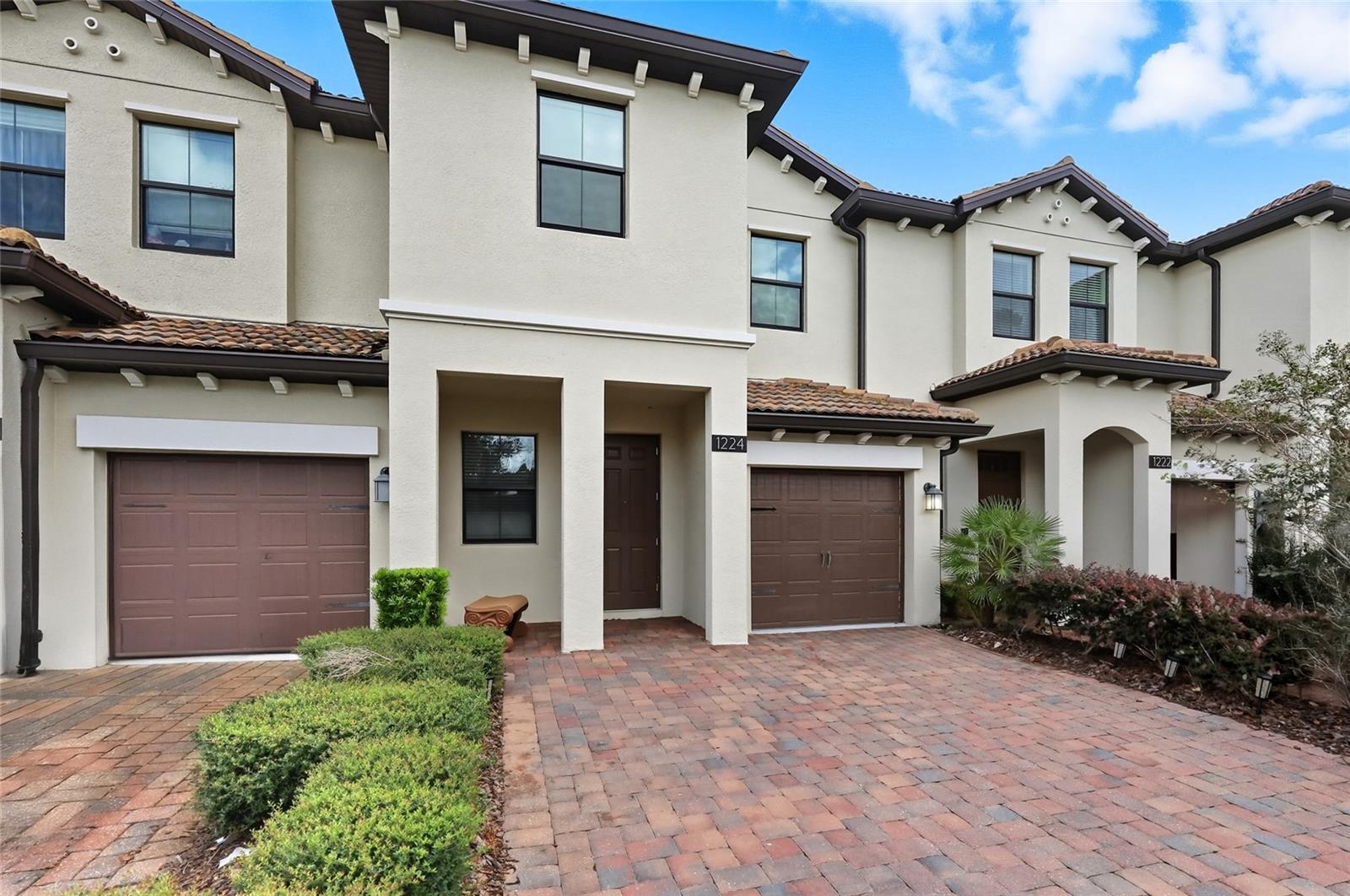 CHAMPIONSGATE VISTAS 22TH - Residential